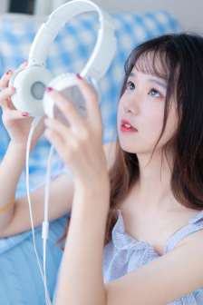 小秘书夹得真紧好爽H调视频